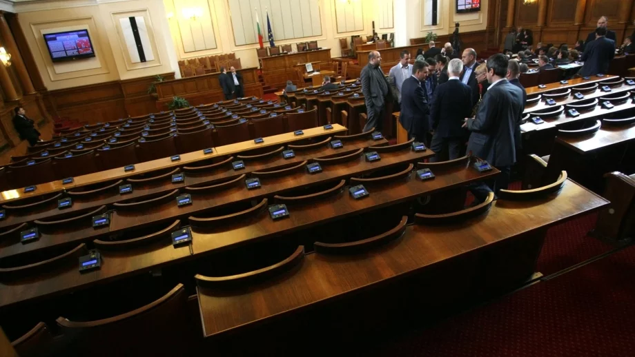 9-те грешки на българския законодателен процес: Кой всъщност твори - МС или парламентът?