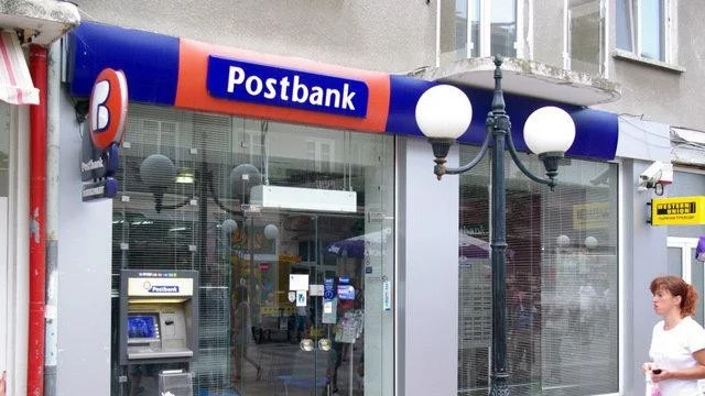 Пощенска банка придобива Алфа банк до дни 