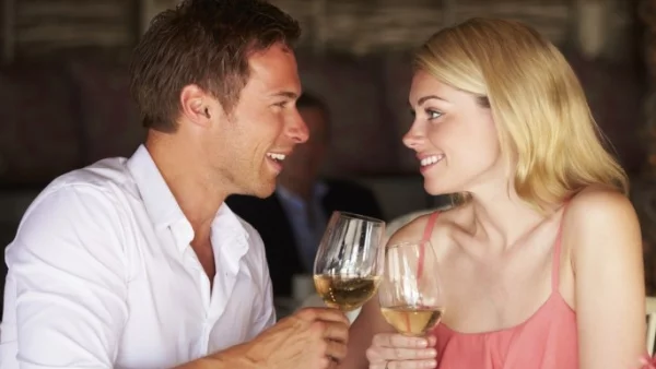 10 въпроса, които всяка жена си задава на първа среща