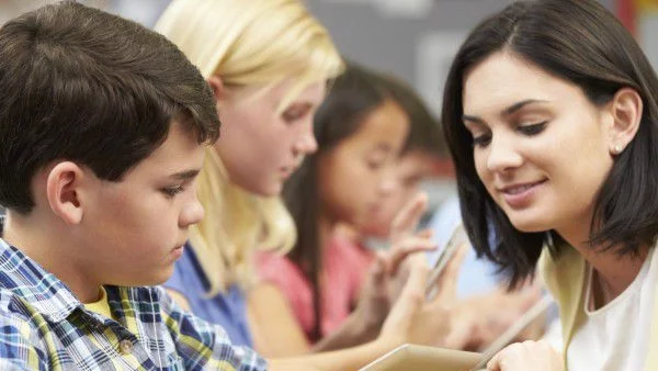 Стратегия за по-добър интернет за децата?