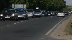 Всеки пети пътува по 40 км до работа 