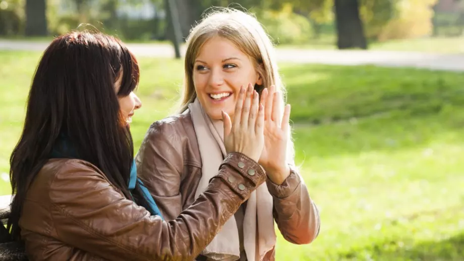 Тези ЗОДИИ могат да намерят истински приятел в лицето на Девата   