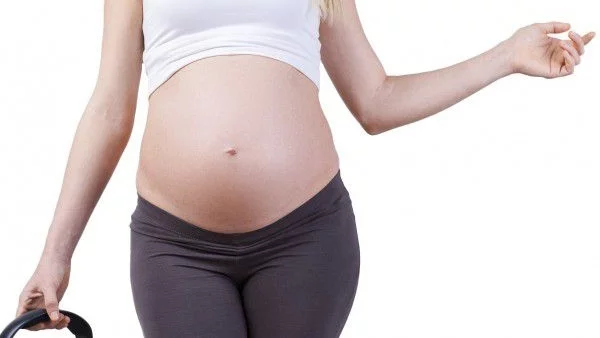 Бебето развива езикови навици в утробата