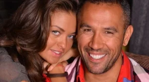 Яна дари Петко Димитров с още едно дете