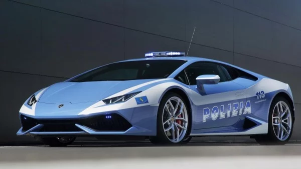 Италианската полиция заменя Gallardo с Huracan