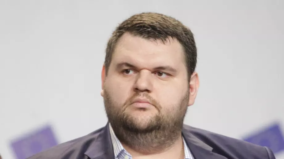 Депутатите държат 35 млн. лв. в банки, 1/3 от тях са на Пеевски