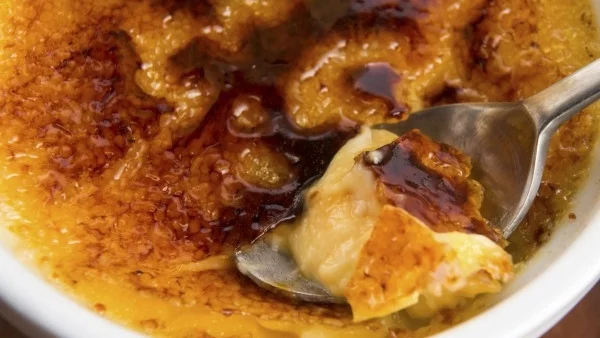 Класическа рецепта за крем брюле