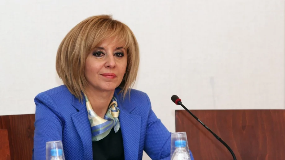 Манолова и КНСБ внесоха законодателни промени срещу експлоатацията на труда 