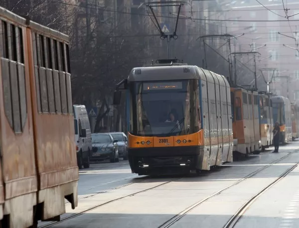 Промени в градския транспорт в София заради Черешова задушница