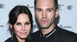 Кортни Кокс се събра с бившия?