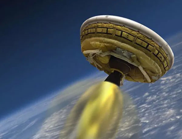 НАСА започва тестовете на своята "летяща чиния"