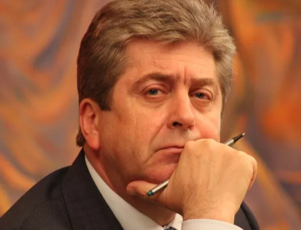 Георги Първанов се обяви за намаляване на партийните субсидии