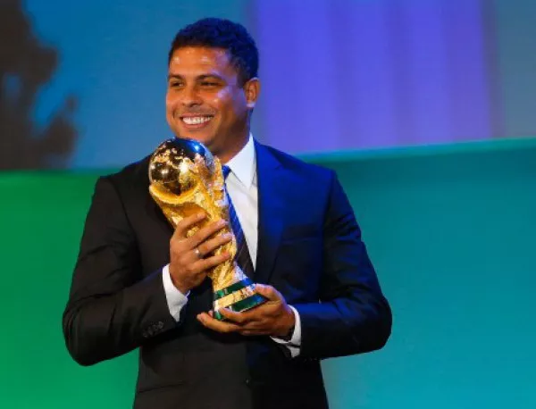Роналдо прояви професионализъм и честити на Клозе