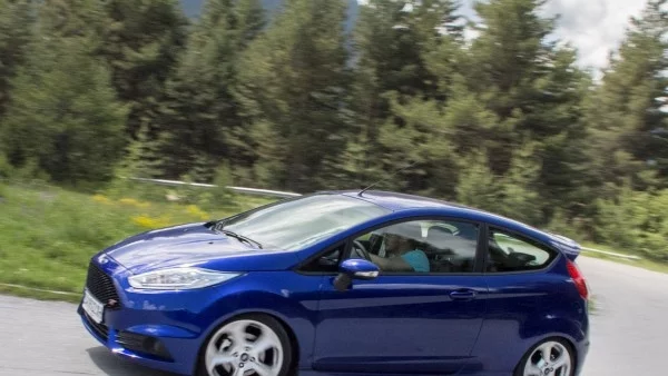 Ford Fiesta ST: Ода на радостта (тест-драйв)