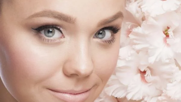 Грим за лятото: Сияйното излъчване