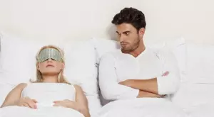 Виц за днес: Мъж под чехъл се бунтува