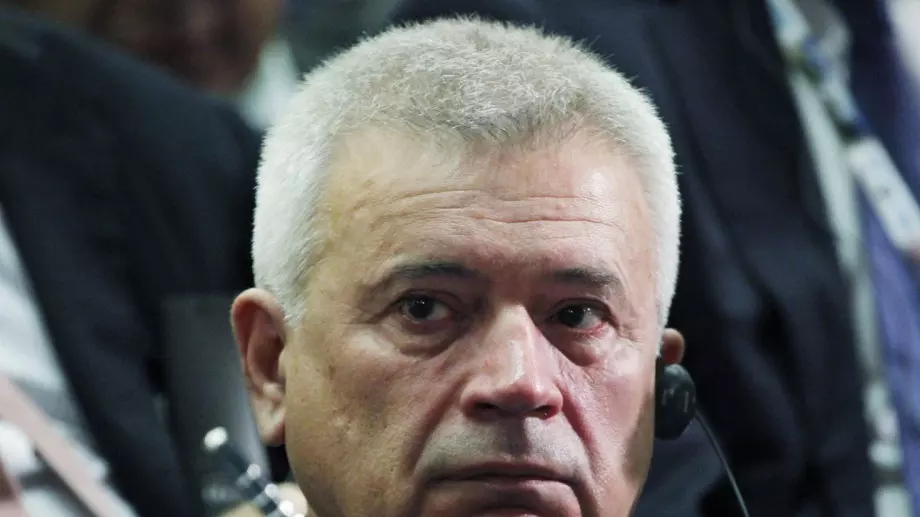 Заради санкциите: Руските олигарси се чудят какво да правят с парите си