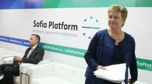 Постигаме рекордно ниво на усвояване на евросредства, заяви Георгиева