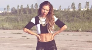 Маги Джанаварова за една минута време