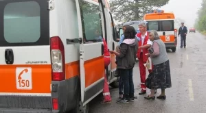 Лекарите от Бърза помощ с по-високи заплати от догодина 