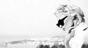 Памела написа стихотворение на развода си