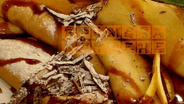 Палачинки с бананов мус и шоколад