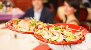 Служители в ресторанти: Никога не си поръчвайте тези 6 неща