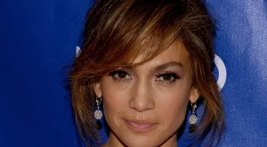 Кръстиха буболечка на Джей Ло