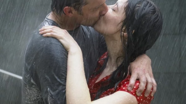 Връзка като лятото в България