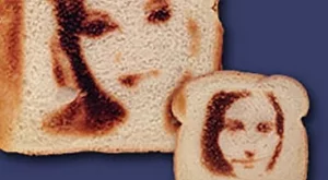 Тостер изпича селфита