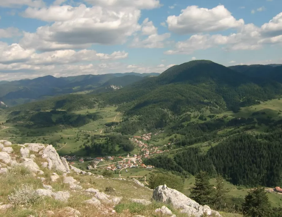 10 места с чист въздух в България, които ще Ви накарат да забравите алергиите