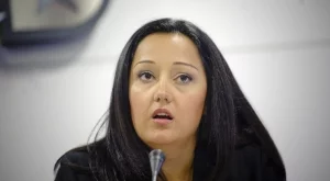 Парите по ОПРР ще бъдат размразени през януари, надява се Павлова