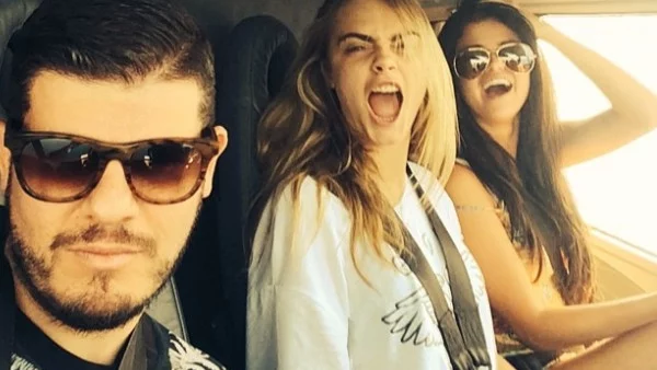 Вижте как Селена Гомес отпразнува рождения си ден