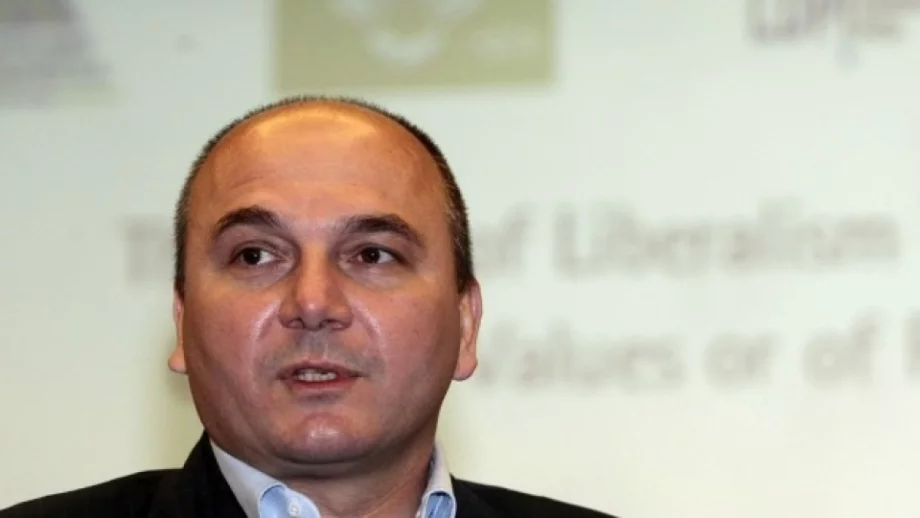 Дацов: Данък върху доходите, наложен от общините, ще натовари бизнеса