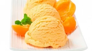 Домашен сладолед с кайсии