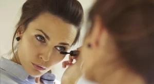 Трикове за по-дълги и гъсти мигли