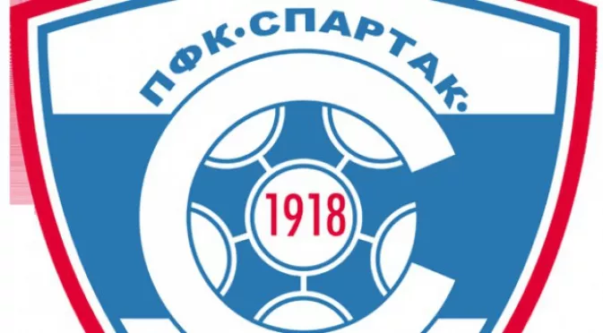 Корабът "Спартак (Варна)" потъва