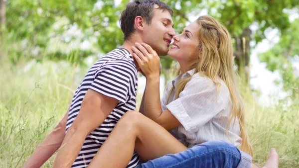 12 признака, че трябва да се омъжиш за него