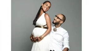 Алиша Кийс е бременна