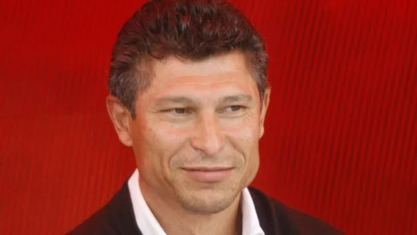 Красимир Балъков стана дядо 