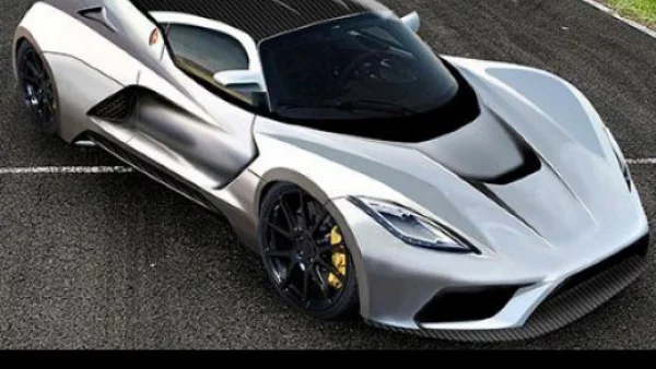 Това е звярът Hennessey Venom F5!