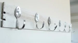 Направи си сама: закачалки за дрехи