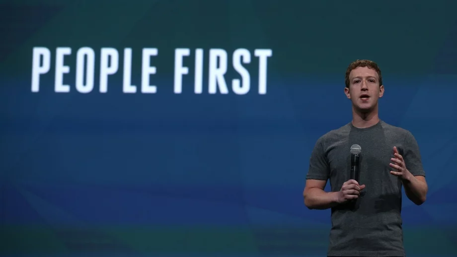 Facebook създаде платформа за безжичен интернет с обхват 10 км