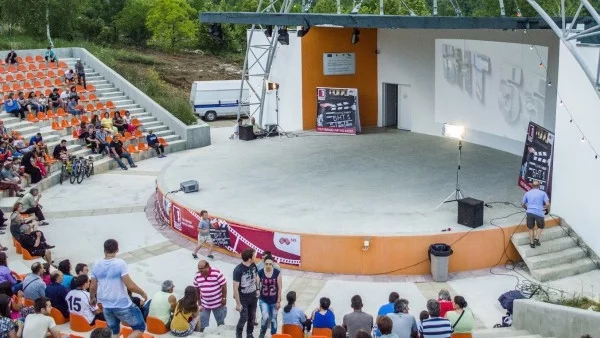 Пътуващото лятно кино с нови дати