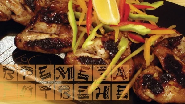 Пилешки крилца с мед и соев сос