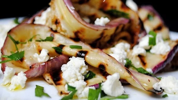 Салата с грилован патладжан