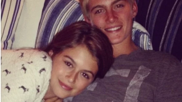 Синди Крауфорд отписа децата си от училище