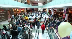 Масови проверки в молове и магазини за фалшиви намаления