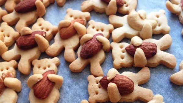 Сладурски  медени мечета