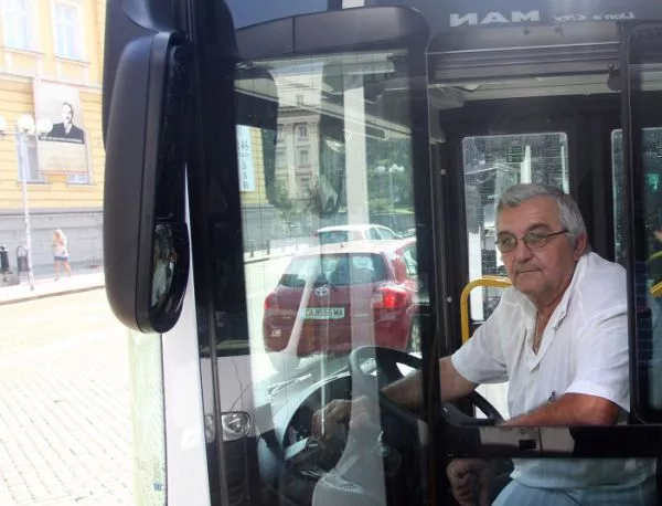 Автобусните компании планират извънредни превози за празниците
